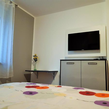 Apartmán Bright & Cozy Pula Exteriér fotografie